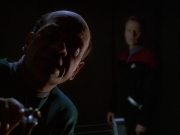 extant_StarTrek_VOY_6x01-EquinoxPart2_01135.jpg