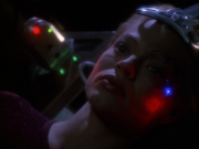 extant_StarTrek_VOY_6x01-EquinoxPart2_01138.jpg