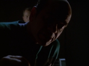 extant_StarTrek_VOY_6x01-EquinoxPart2_01145.jpg