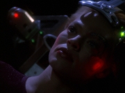 extant_StarTrek_VOY_6x01-EquinoxPart2_01172.jpg