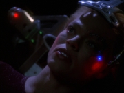 extant_StarTrek_VOY_6x01-EquinoxPart2_01178.jpg