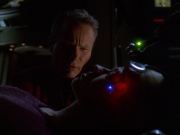 extant_StarTrek_VOY_6x01-EquinoxPart2_01186.jpg