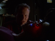 extant_StarTrek_VOY_6x01-EquinoxPart2_01192.jpg