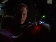 extant_StarTrek_VOY_6x01-EquinoxPart2_01212.jpg