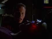 extant_StarTrek_VOY_6x01-EquinoxPart2_01217.jpg