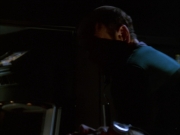 extant_StarTrek_VOY_6x01-EquinoxPart2_01239.jpg