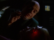 extant_StarTrek_VOY_6x01-EquinoxPart2_01243.jpg