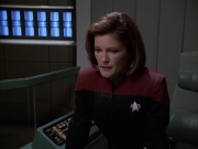 extant_StarTrek_VOY_6x01-EquinoxPart2_01309.jpg