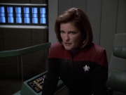 extant_StarTrek_VOY_6x01-EquinoxPart2_01312.jpg