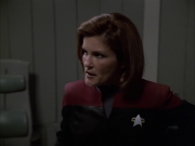 extant_StarTrek_VOY_6x01-EquinoxPart2_01329.jpg