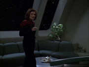 extant_StarTrek_VOY_6x01-EquinoxPart2_01345.jpg