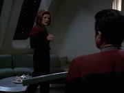 extant_StarTrek_VOY_6x01-EquinoxPart2_01347.jpg