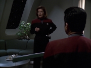 extant_StarTrek_VOY_6x01-EquinoxPart2_01349.jpg