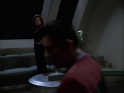 extant_StarTrek_VOY_6x01-EquinoxPart2_01372.jpg