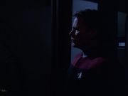 extant_StarTrek_VOY_6x01-EquinoxPart2_01385.jpg