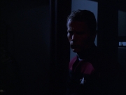 extant_StarTrek_VOY_6x01-EquinoxPart2_01387.jpg
