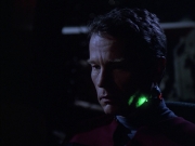 extant_StarTrek_VOY_6x01-EquinoxPart2_01422.jpg