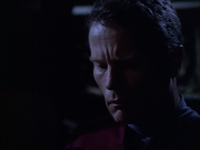 extant_StarTrek_VOY_6x01-EquinoxPart2_01439.jpg