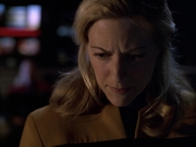 extant_StarTrek_VOY_6x01-EquinoxPart2_01522.jpg