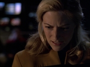 extant_StarTrek_VOY_6x01-EquinoxPart2_01526.jpg