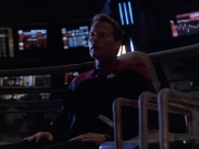 extant_StarTrek_VOY_6x01-EquinoxPart2_01538.jpg