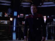 extant_StarTrek_VOY_6x01-EquinoxPart2_01540.jpg
