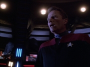 extant_StarTrek_VOY_6x01-EquinoxPart2_01542.jpg