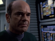 extant_StarTrek_VOY_6x01-EquinoxPart2_01547.jpg