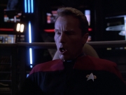 extant_StarTrek_VOY_6x01-EquinoxPart2_01576.jpg