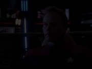 extant_StarTrek_VOY_6x01-EquinoxPart2_01582.jpg