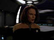 extant_StarTrek_VOY_6x01-EquinoxPart2_01662.jpg