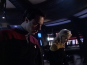 extant_StarTrek_VOY_6x01-EquinoxPart2_01664.jpg