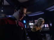 extant_StarTrek_VOY_6x01-EquinoxPart2_01668.jpg