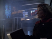 extant_StarTrek_VOY_6x01-EquinoxPart2_01692.jpg