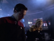 extant_StarTrek_VOY_6x01-EquinoxPart2_01714.jpg