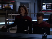 extant_StarTrek_VOY_6x01-EquinoxPart2_01744.jpg