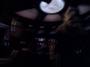 extant_StarTrek_VOY_6x01-EquinoxPart2_01758.jpg