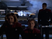 extant_StarTrek_VOY_6x01-EquinoxPart2_01785.jpg