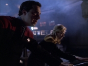 extant_StarTrek_VOY_6x01-EquinoxPart2_01802.jpg