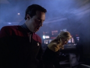 extant_StarTrek_VOY_6x01-EquinoxPart2_01806.jpg