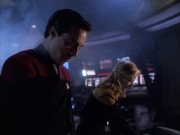 extant_StarTrek_VOY_6x01-EquinoxPart2_01809.jpg