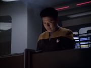 extant_StarTrek_VOY_6x01-EquinoxPart2_01817.jpg