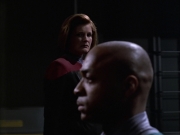 extant_StarTrek_VOY_6x01-EquinoxPart2_01840.jpg