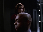 extant_StarTrek_VOY_6x01-EquinoxPart2_01841.jpg