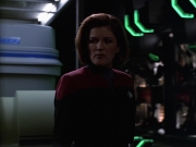 extant_StarTrek_VOY_6x01-EquinoxPart2_01848.jpg