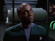 extant_StarTrek_VOY_6x01-EquinoxPart2_01852.jpg