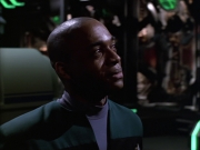 extant_StarTrek_VOY_6x01-EquinoxPart2_01855.jpg