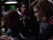 extant_StarTrek_VOY_6x01-EquinoxPart2_01875.jpg