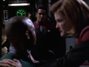 extant_StarTrek_VOY_6x01-EquinoxPart2_01885.jpg
