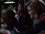 extant_StarTrek_VOY_6x01-EquinoxPart2_01891.jpg